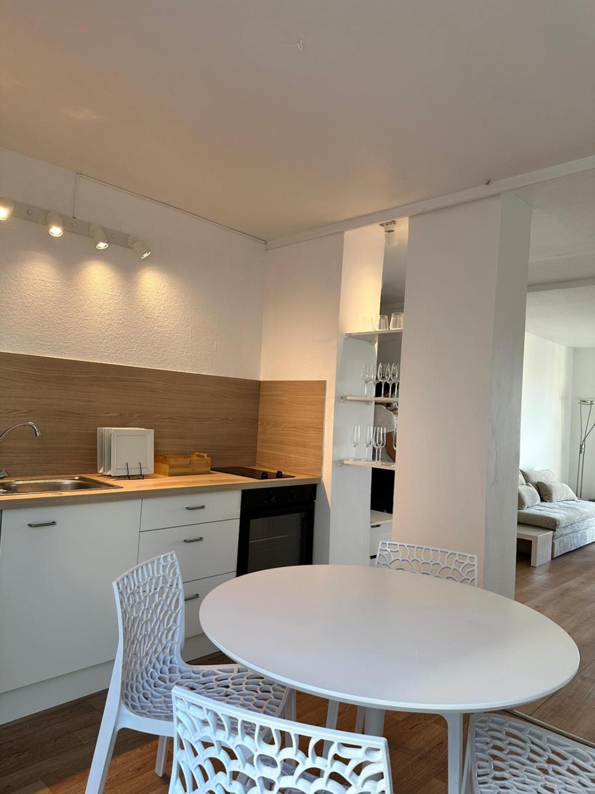 Lenahome Reims Exterior foto